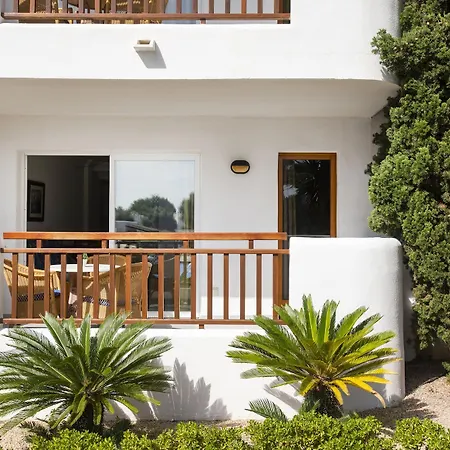 Inturotel Esmeralda Garden 3*
