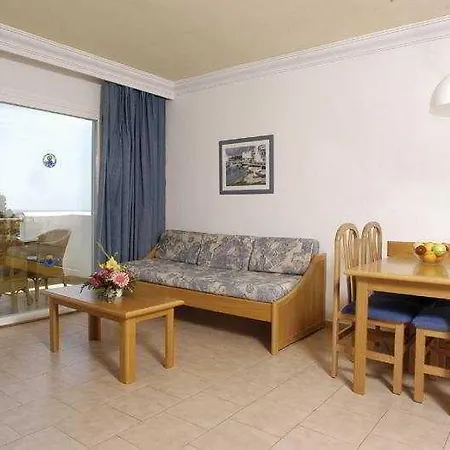 Inturotel Esmeralda Garden 아파트호텔 Cala D´Or